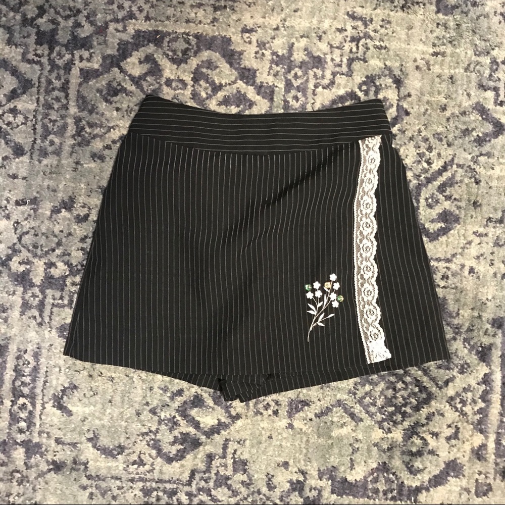 vintage pinstripe skort